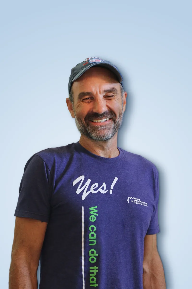 Bruce, Owner