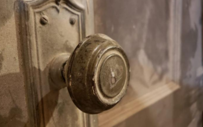 How to Install New Door Knobs in Old Doors